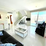 Mesana 102 / Penthouse